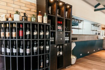 oasis motor inn blackall