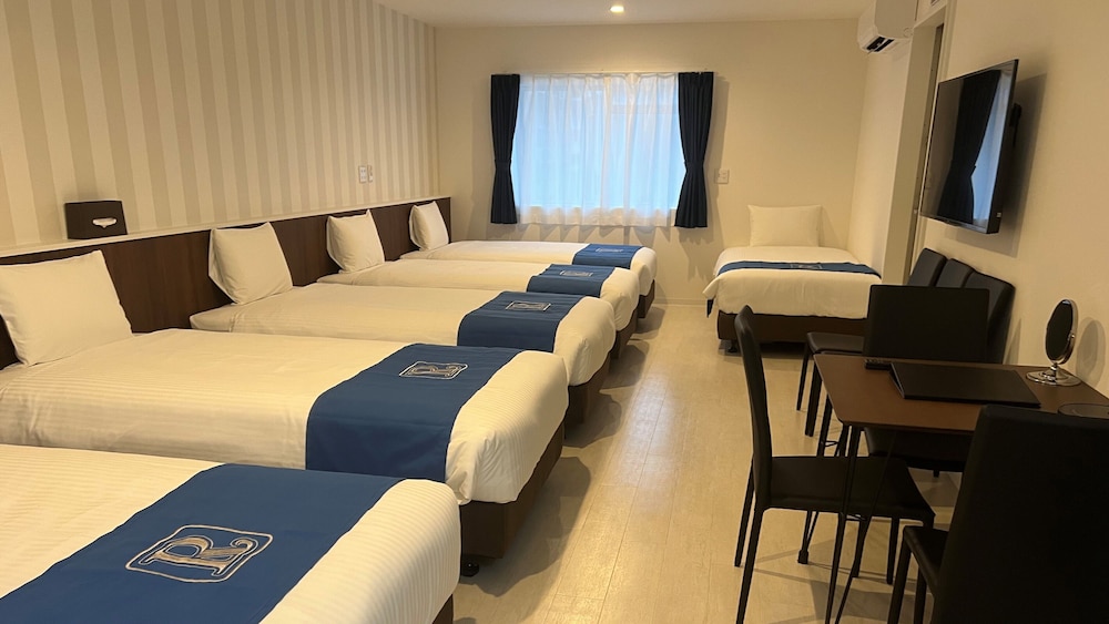 hotel livinginn nahkoumae