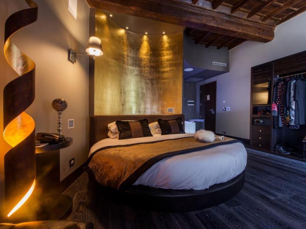 torre argentina relais