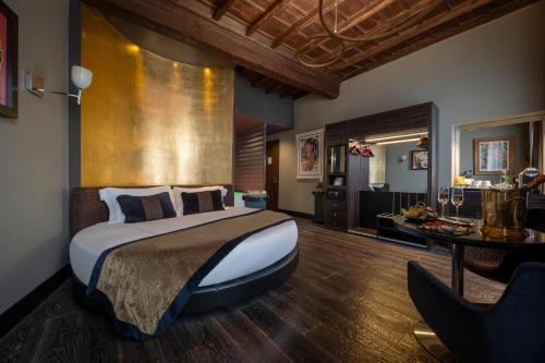 torre argentina relais