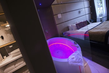 torre argentina relais