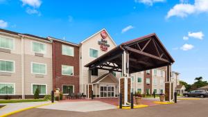 best western plus menomonie inn and suites