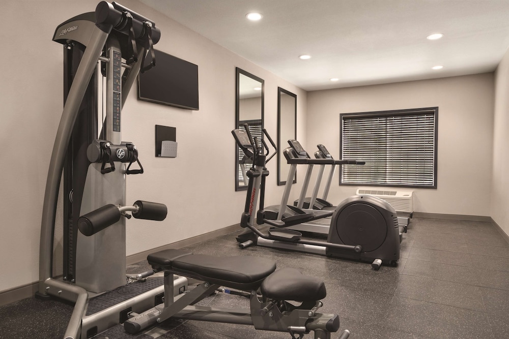 country inn and suites by radisson detroit lakes mn