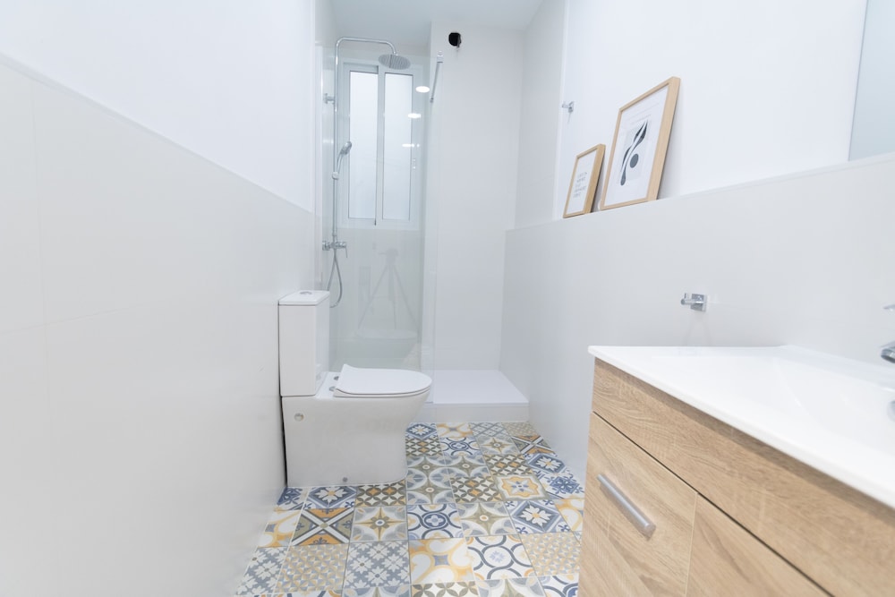 clink rooms and flats