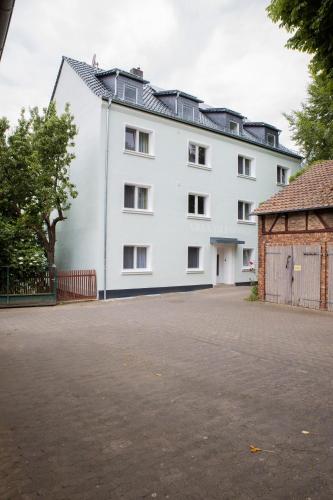 villa am bahnhof
