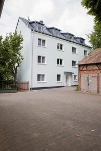 villa am bahnhof