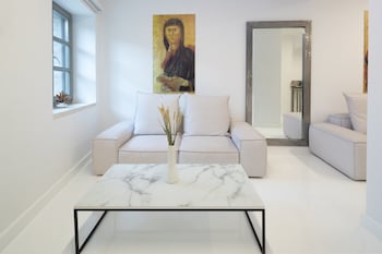 clocktower luxury suites