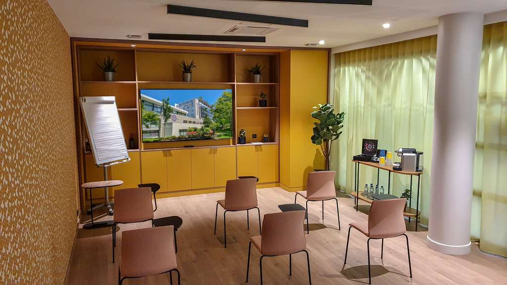 golden tulip aix les bains