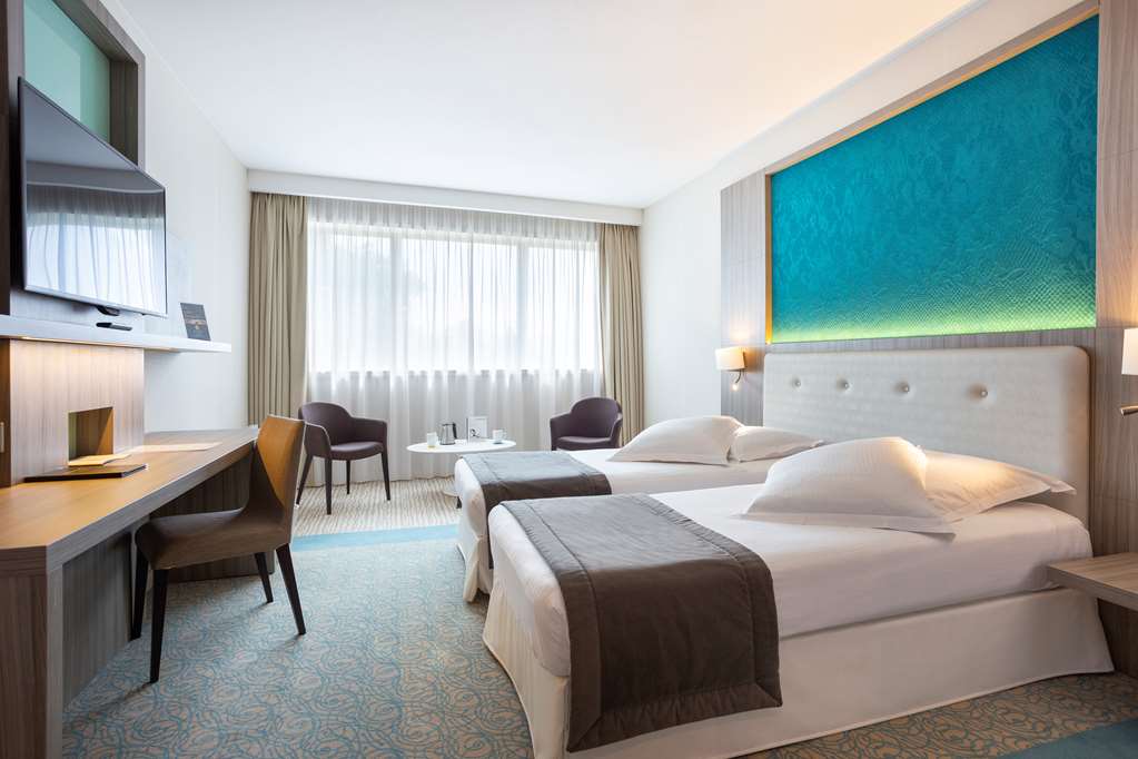 golden tulip aix les bains