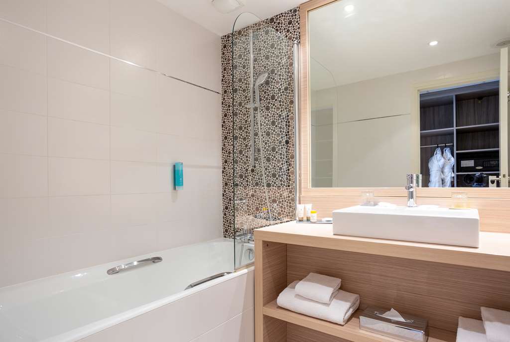 golden tulip aix les bains