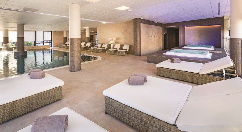 golden tulip aix les bains