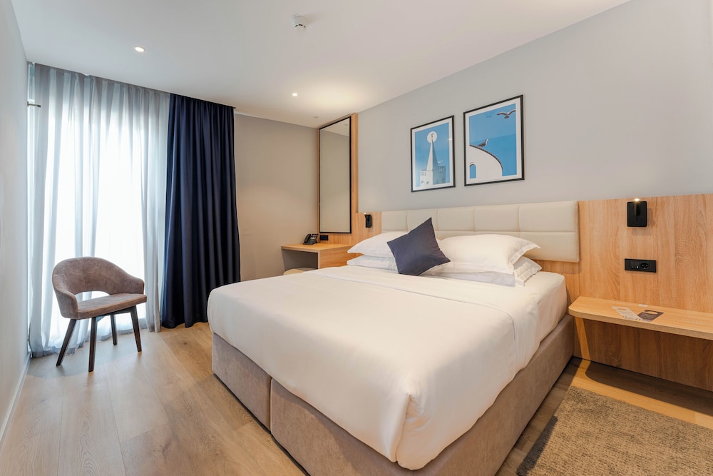 hotel amare