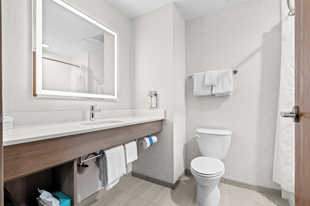 holiday inn express washington court house by ihg