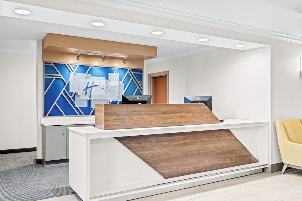 holiday inn express washington court house by ihg