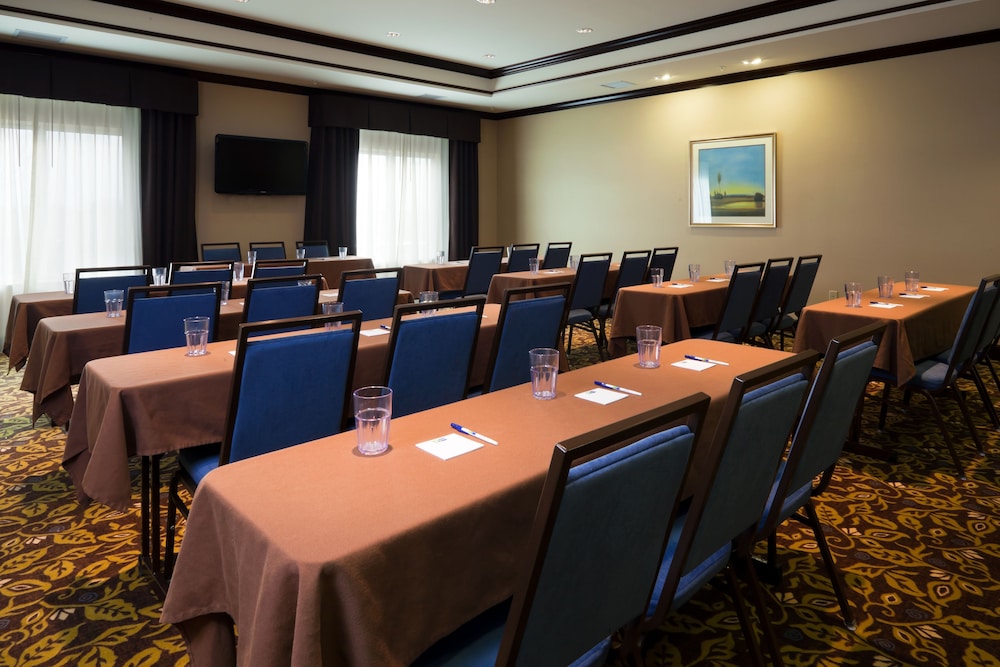 holiday inn express washington court house by ihg