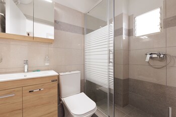 salt and sun apartments by konnect kaminaki beach