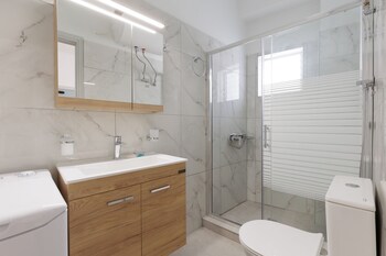 salt and sun apartments by konnect kaminaki beach