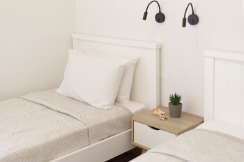 salt and sun apartments by konnect kaminaki beach