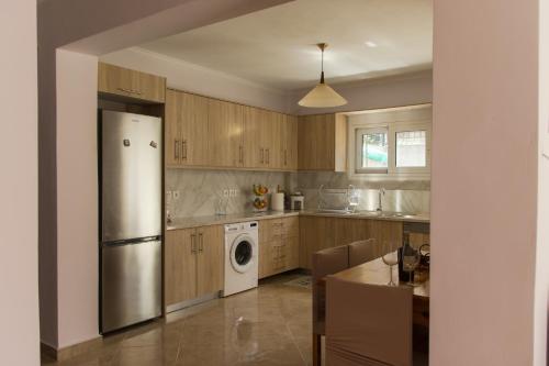 markopoulo mesogaias