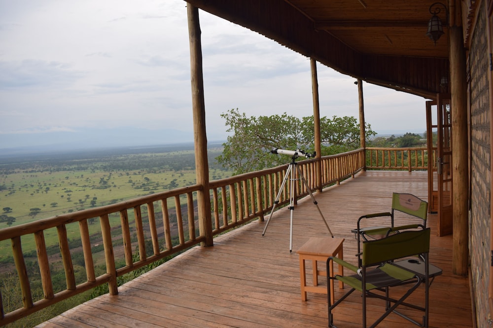 rift valley game lodge