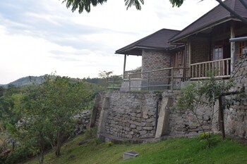 rift valley game lodge