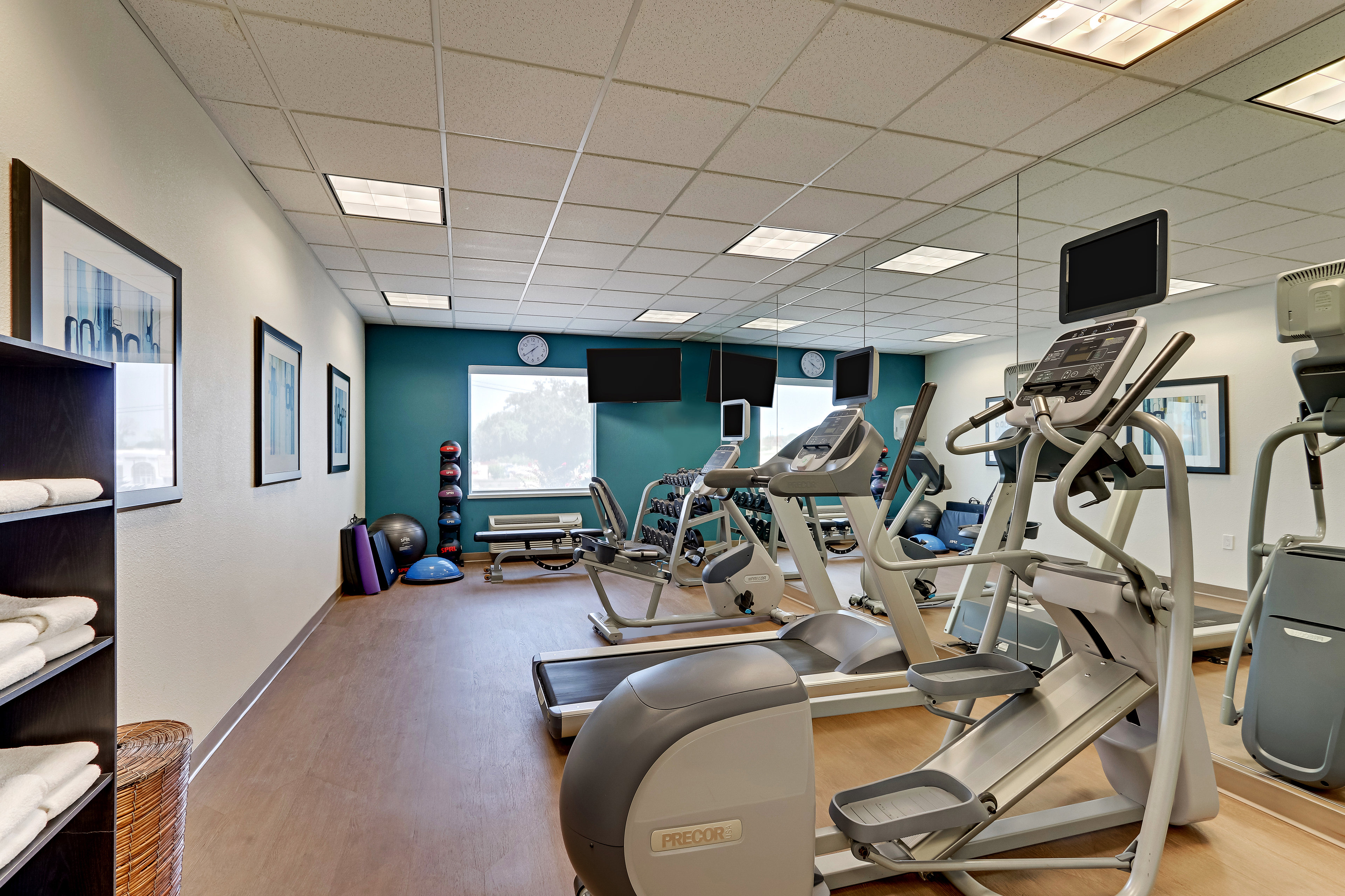 holiday inn express hotel and suites weatherford by ihg
