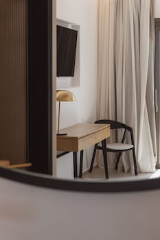 calma suites mykonos