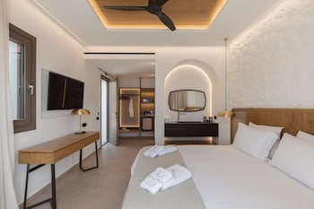 calma suites mykonos