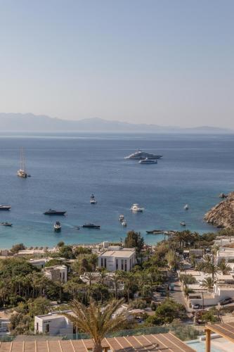 calma suites mykonos