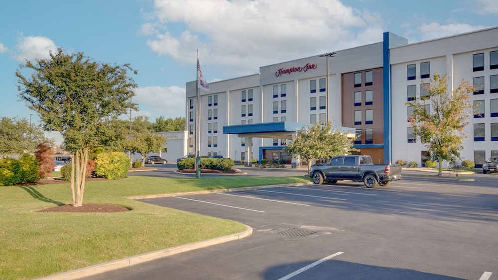 hampton inn salisbury
