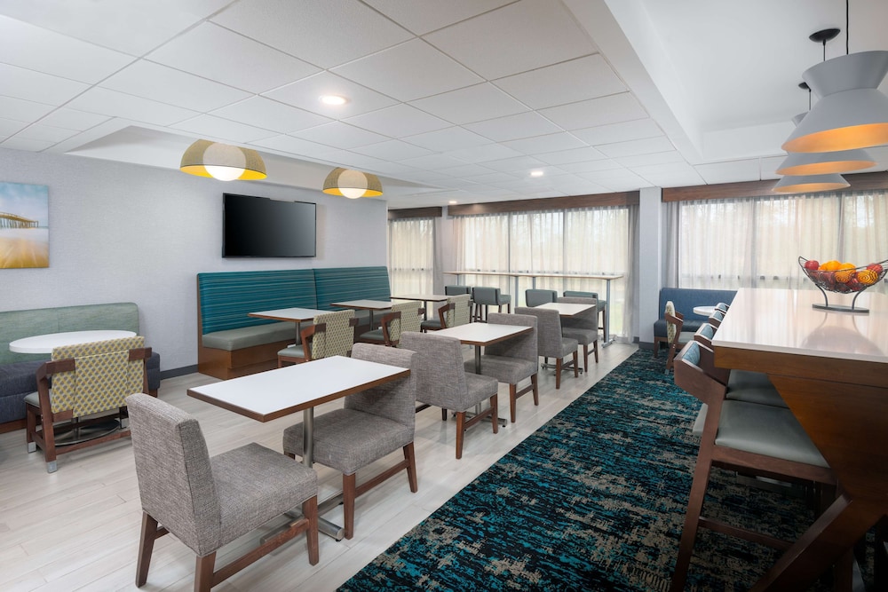 hampton inn salisbury