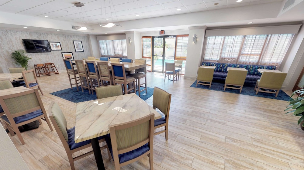hampton inn st simons island