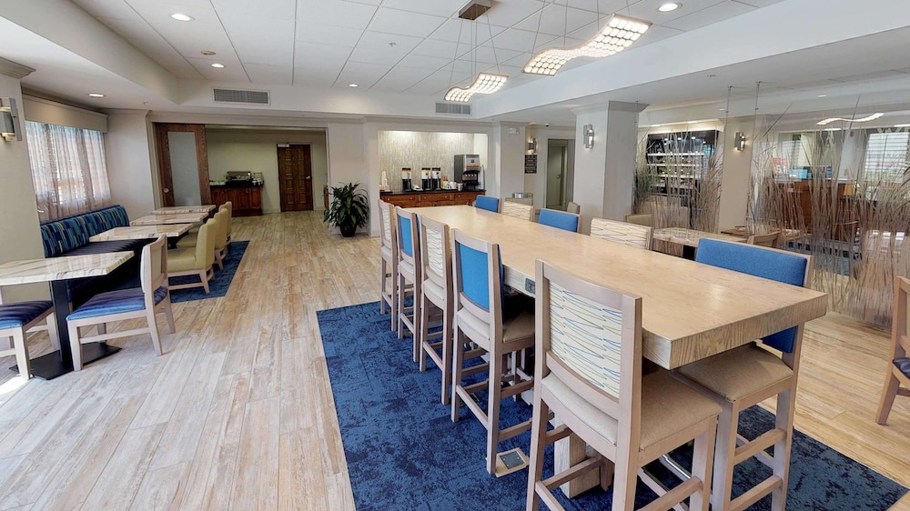 hampton inn st simons island