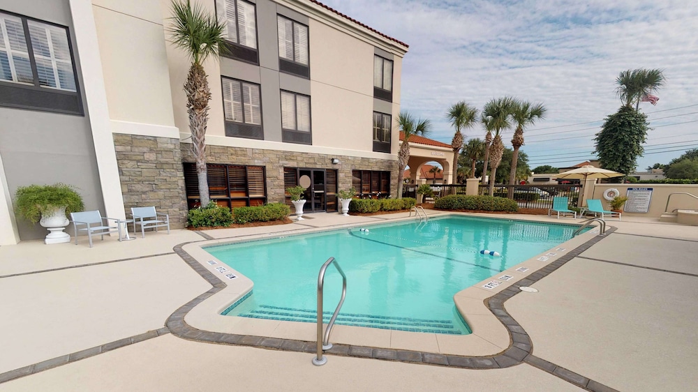 hampton inn st simons island