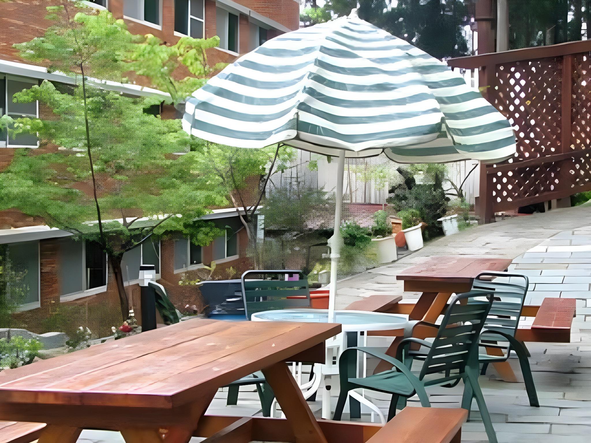 gau shan ching hotel