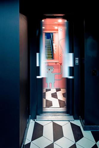 the lubo self check in