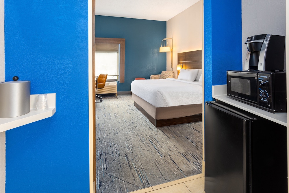 holiday inn express new albany louisville nw by ihg