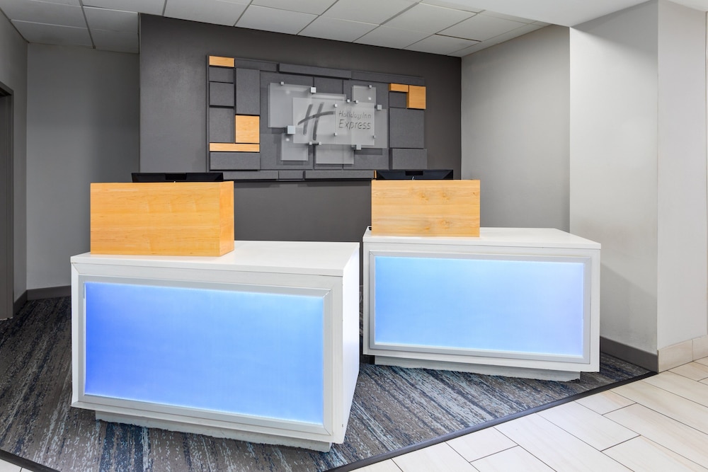 holiday inn express new albany louisville nw by ihg