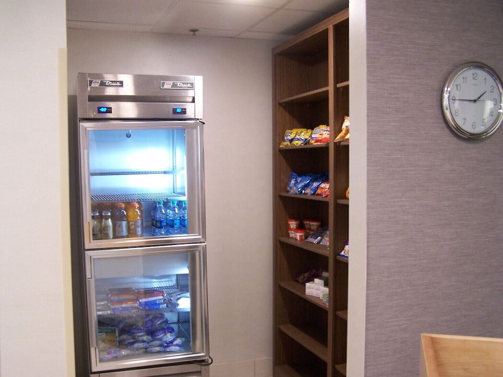 holiday inn express new albany louisville nw by ihg
