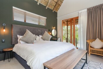 mziki safari lodge