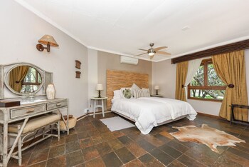 mziki safari lodge