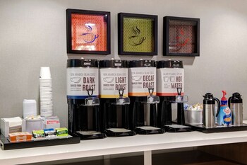 hampton inn charlotte monroe