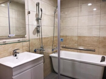 Topl Hotel,Tainan>>Kaohsiung,3 star