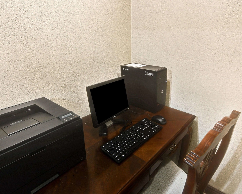 quality inn forest hill fort worth south