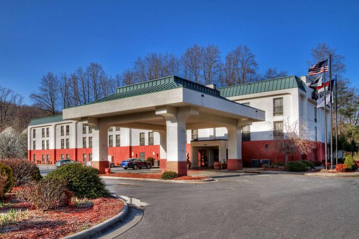 hampton inn marion