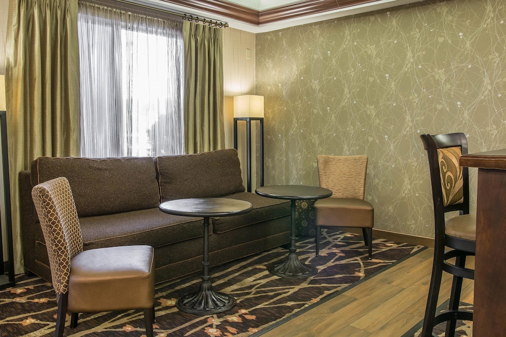 holiday inn express fremont by ihg