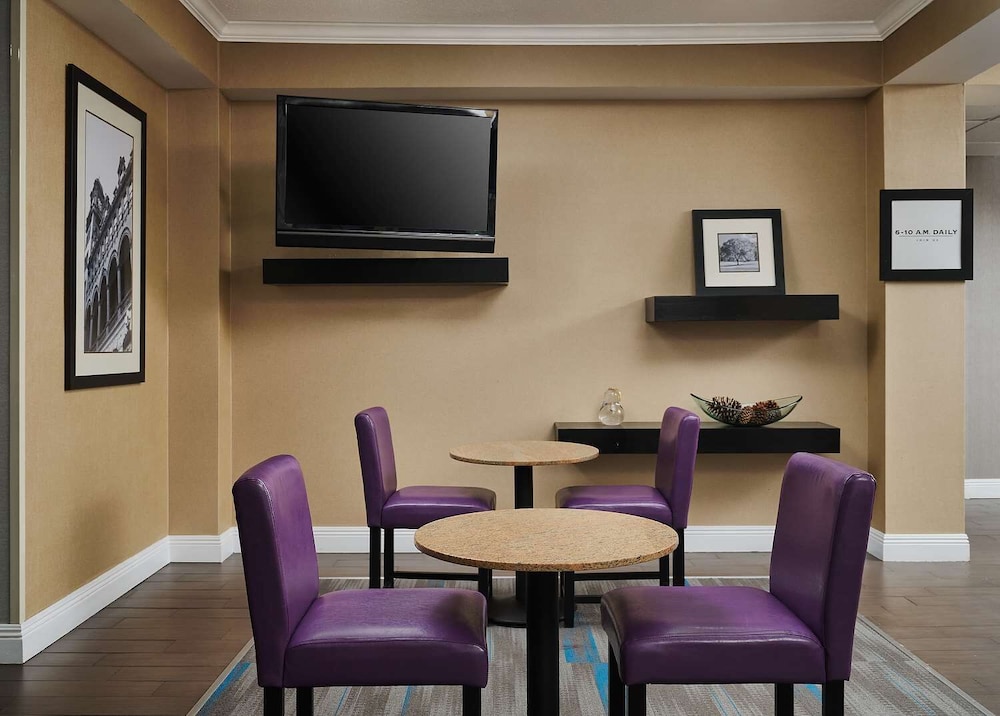 hampton inn covington