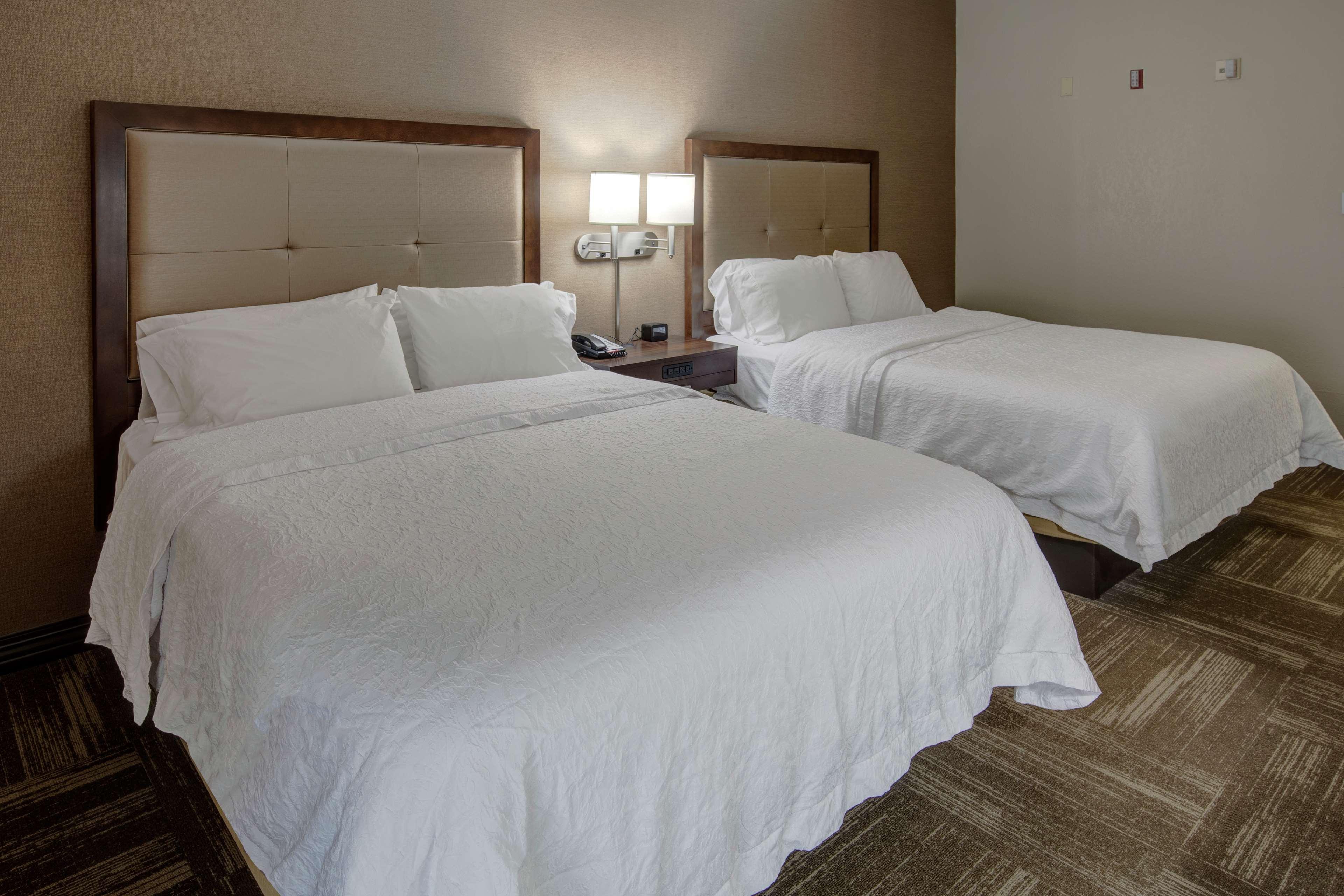 hampton inn corinth