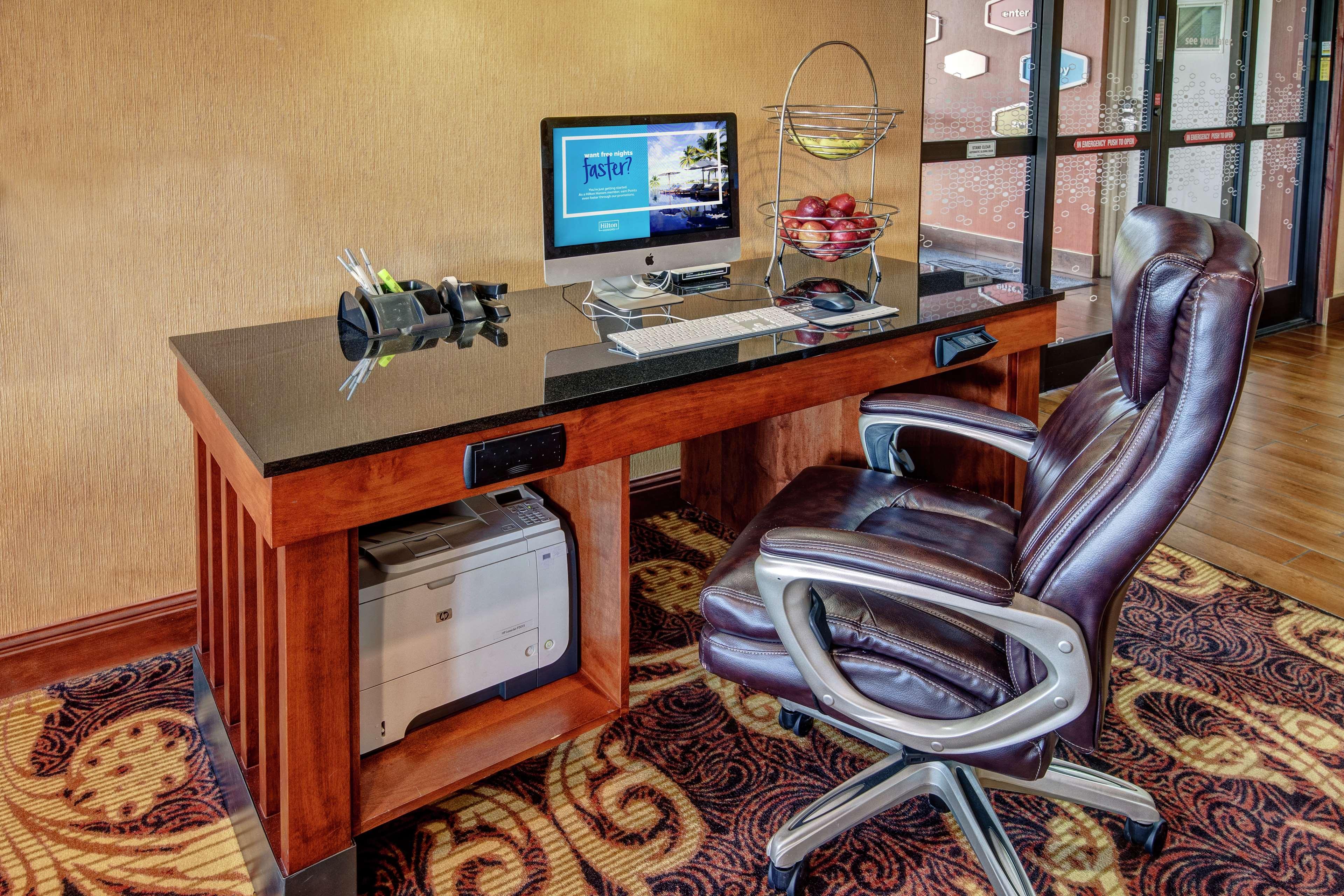 hampton inn corinth