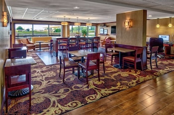 hampton inn corinth